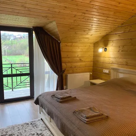 кульбаба Village Apartment Polyana (Transcarpathia)